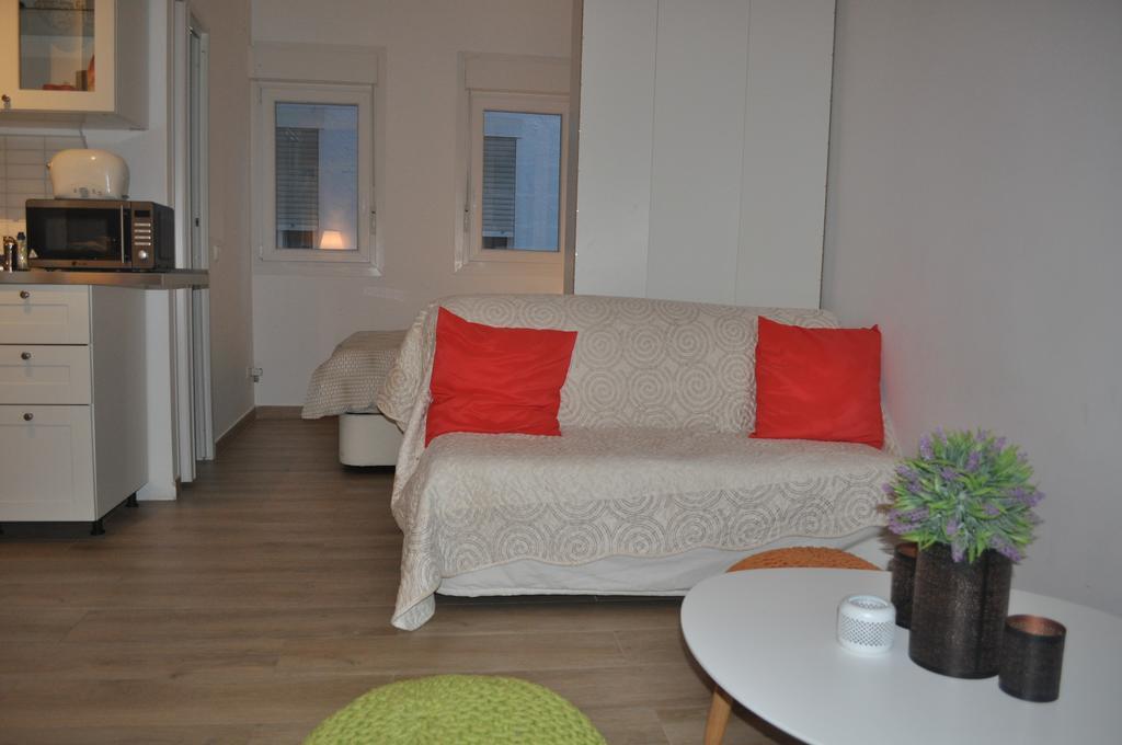 Ronda De Segovia Apartment Madrid Luaran gambar